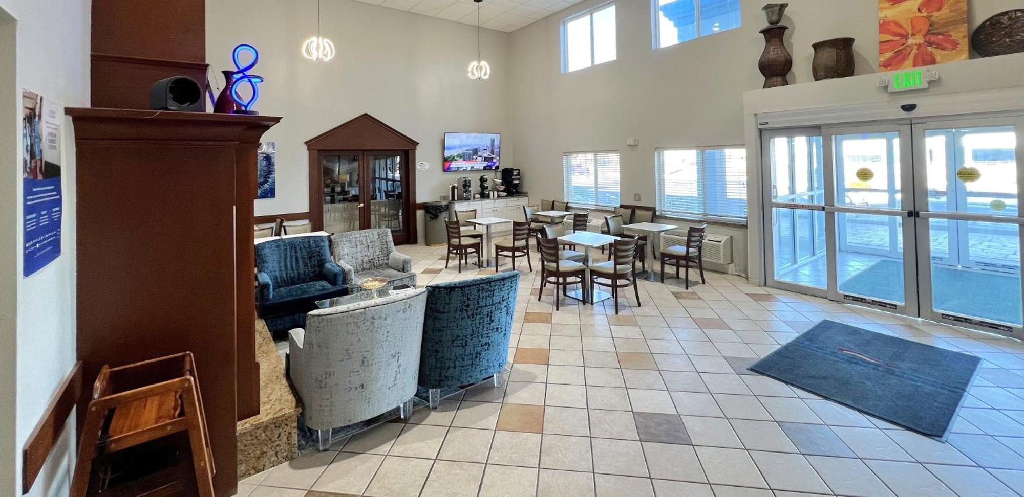 Baymont By Wyndham Litchfield Exterior foto